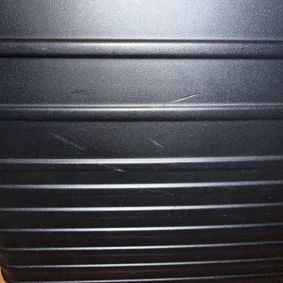 Beis - The 29" Large Check-In Roller - Picture 4 of 16